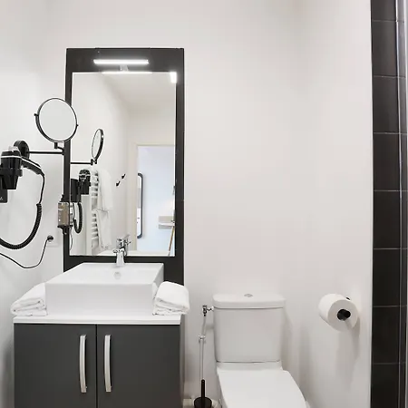 Odalys Center Compans Caffarelli מלון 3*