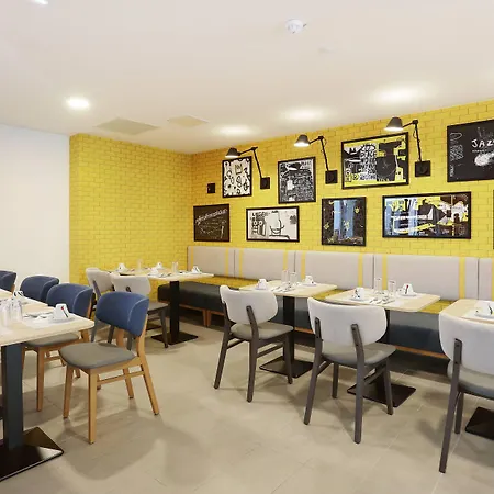 Odalys Center Compans Caffarelli 3*